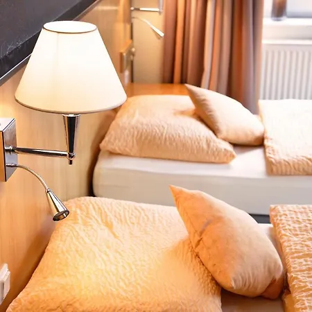 Wagners Seehotel 3* Schleusingen